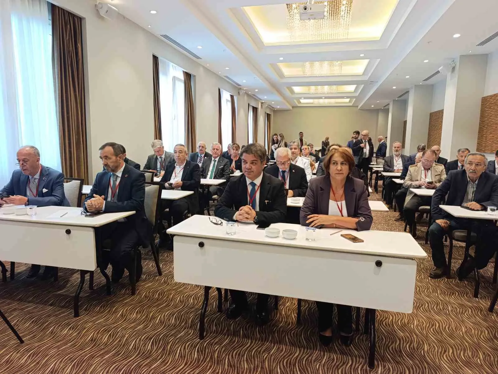 Yerel basının geleceği Afyonkarahisar’da çiziliyor: Gazete sayısındaki erime alarm veriyor
