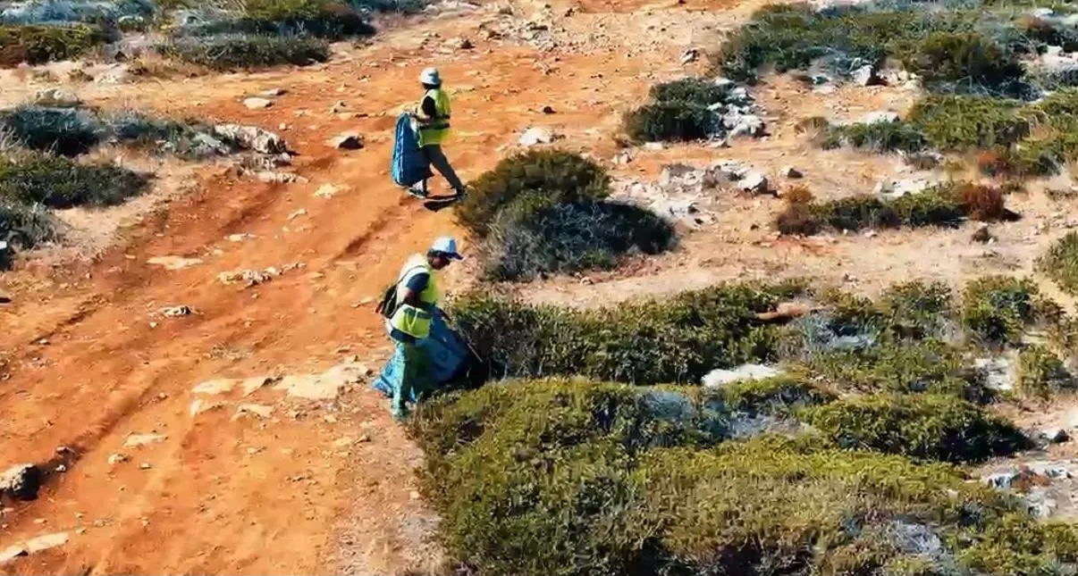 Didim’de doğa için el ele: Kulakçı Koyu çöplerden arındırıldı