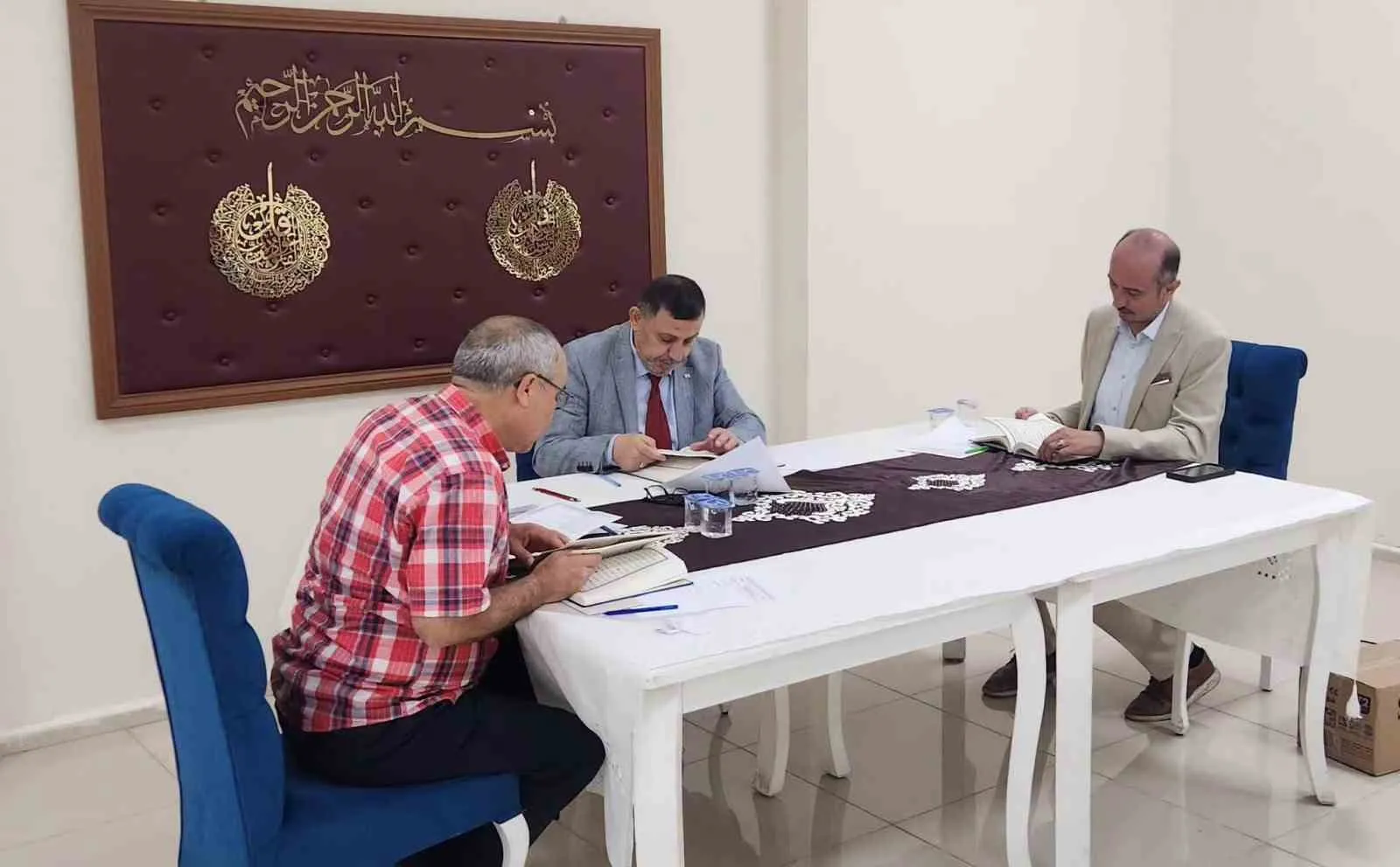 Aydın’da Kur’an-ı Kerim heyecanı: Geleceğin hafızları ve okuyucuları ödüllerine kavuştu