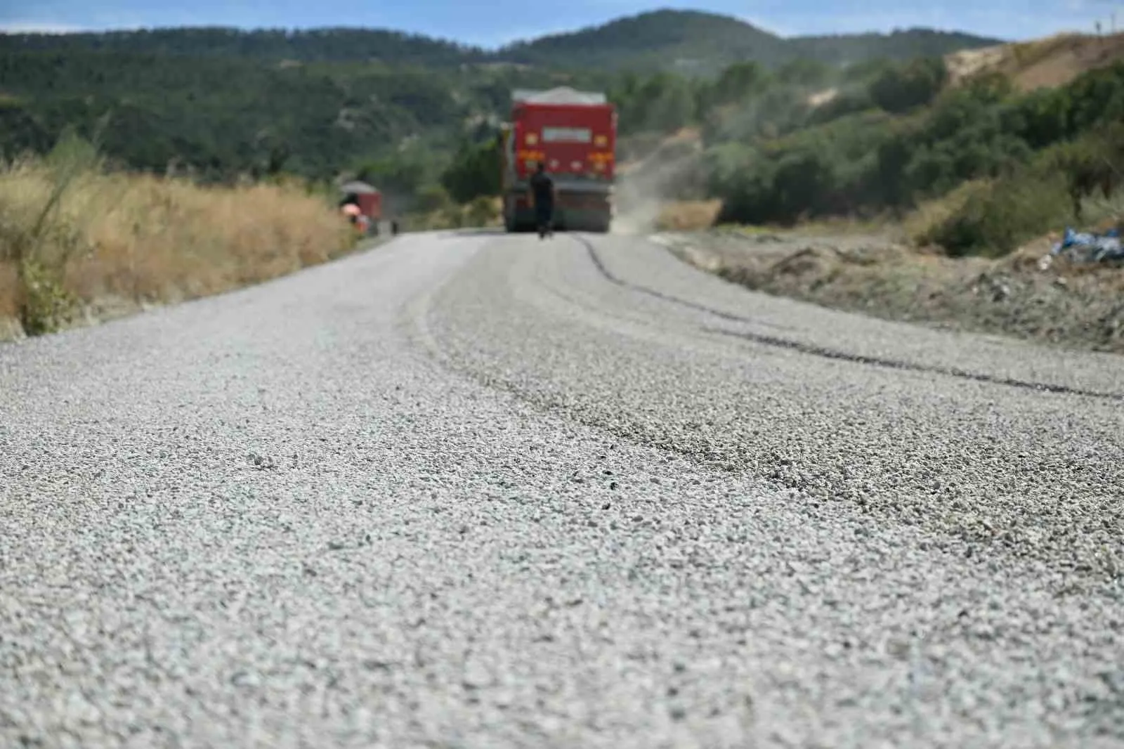 Selendi’de yol hasreti bitti: Çeyrek asırlık güzergaha modern dokunuş