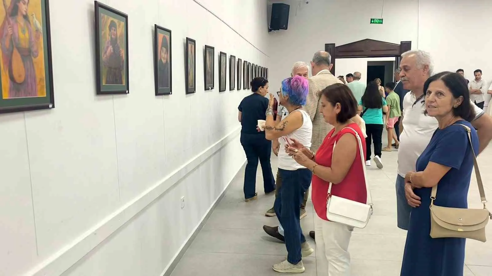 Tuvalde kadın izleri: Menteşe’de kültürlerarası bir sanat yolculuğu