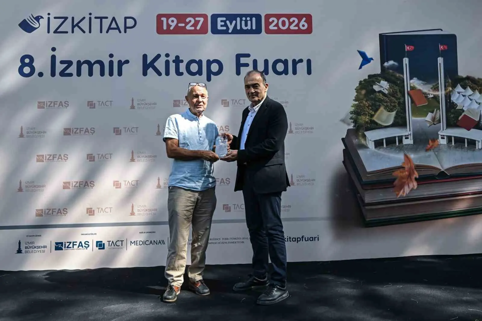 İzmir’de edebiyat rüzgarı: Kültürpark dokuz gün boyunca kitaplara ev sahipliği yapacak