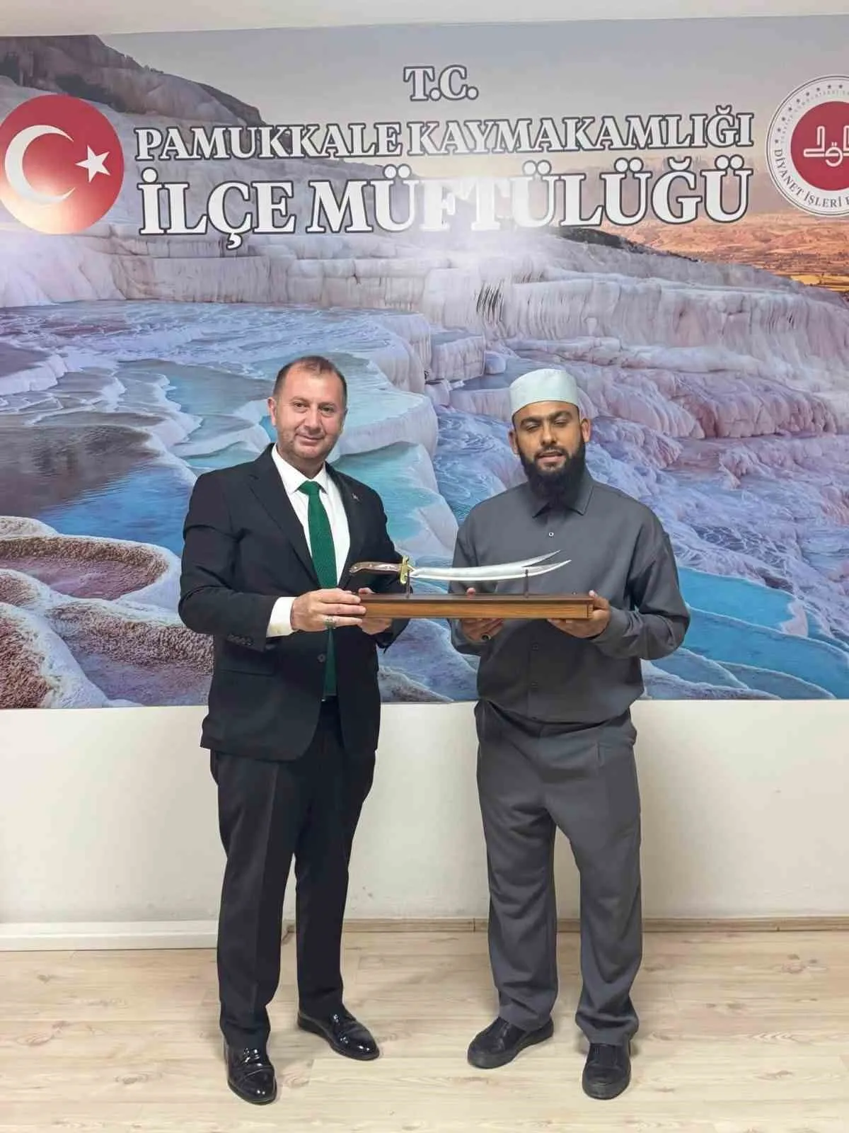 Hierapolis’in kadim taşları arasında manevi yankı: Celal Karatüre’den gönüllere dokunan ezgiler