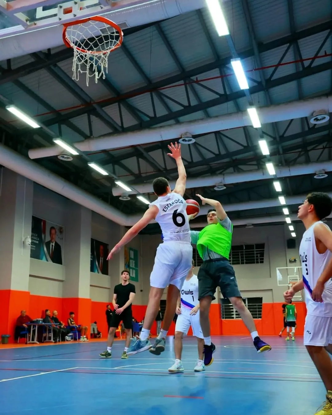 Denizli'de sporun kalbi yeniden atmaya başladı: Modernize edilen tesis kapılarını açtı
