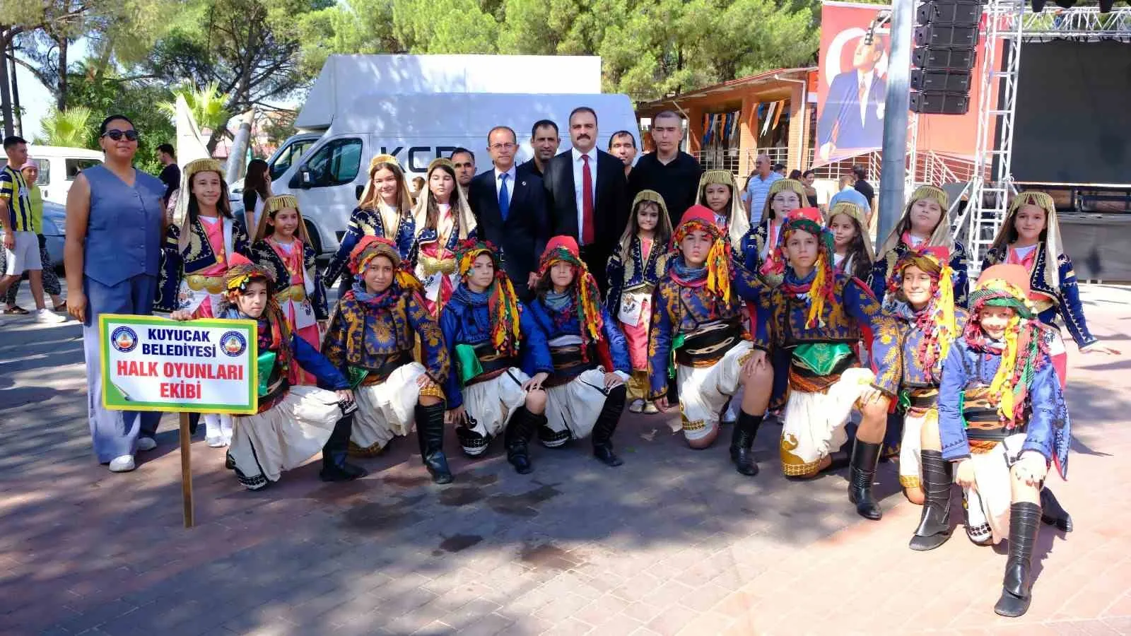 Kuyucak’ta 104 yıllık zafer gururu: Sokaklar kurtuluş coşkusuyla şenlendi