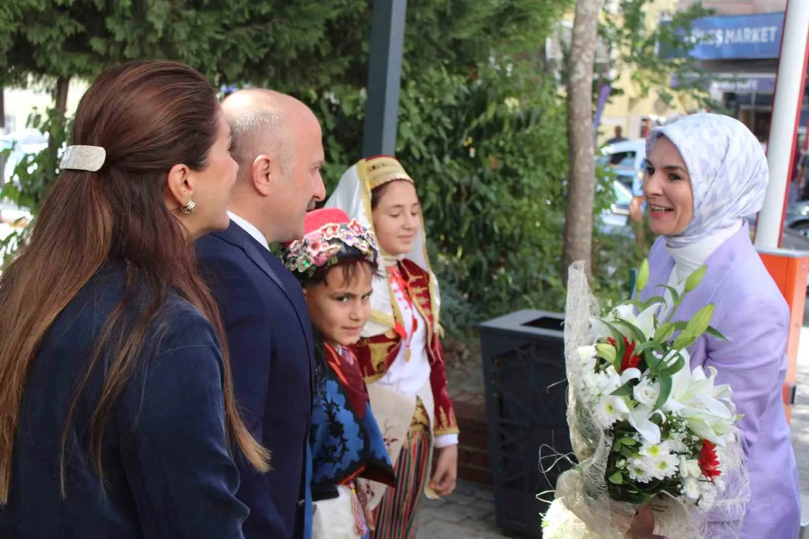 Bakan Göktaş’ın Aydın programında çocuk hakları vurgusu: Şehrin nabzını tuttu