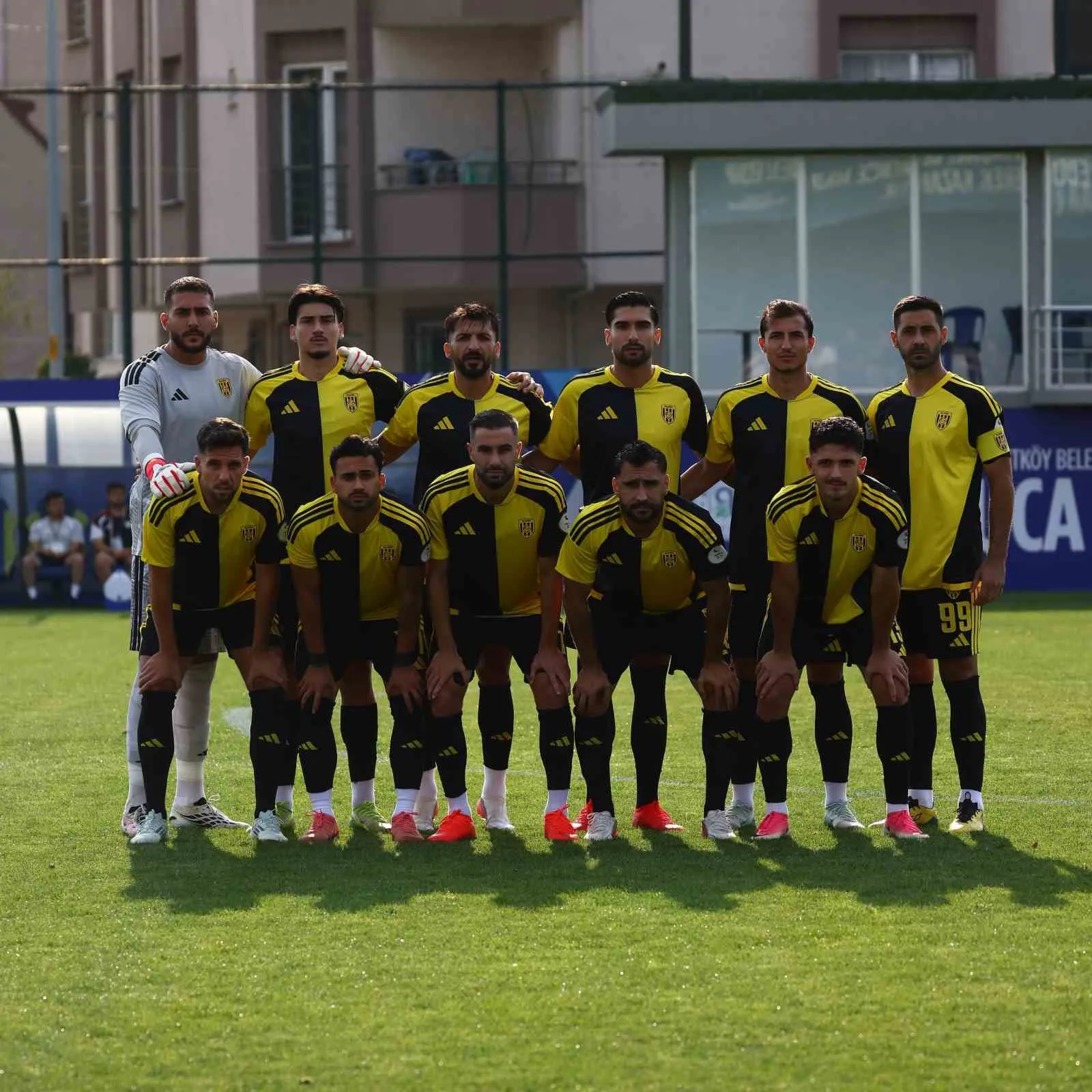 Aliağa FK'den gövde gösterisi: İstanbul'da rakibine geçit vermedi