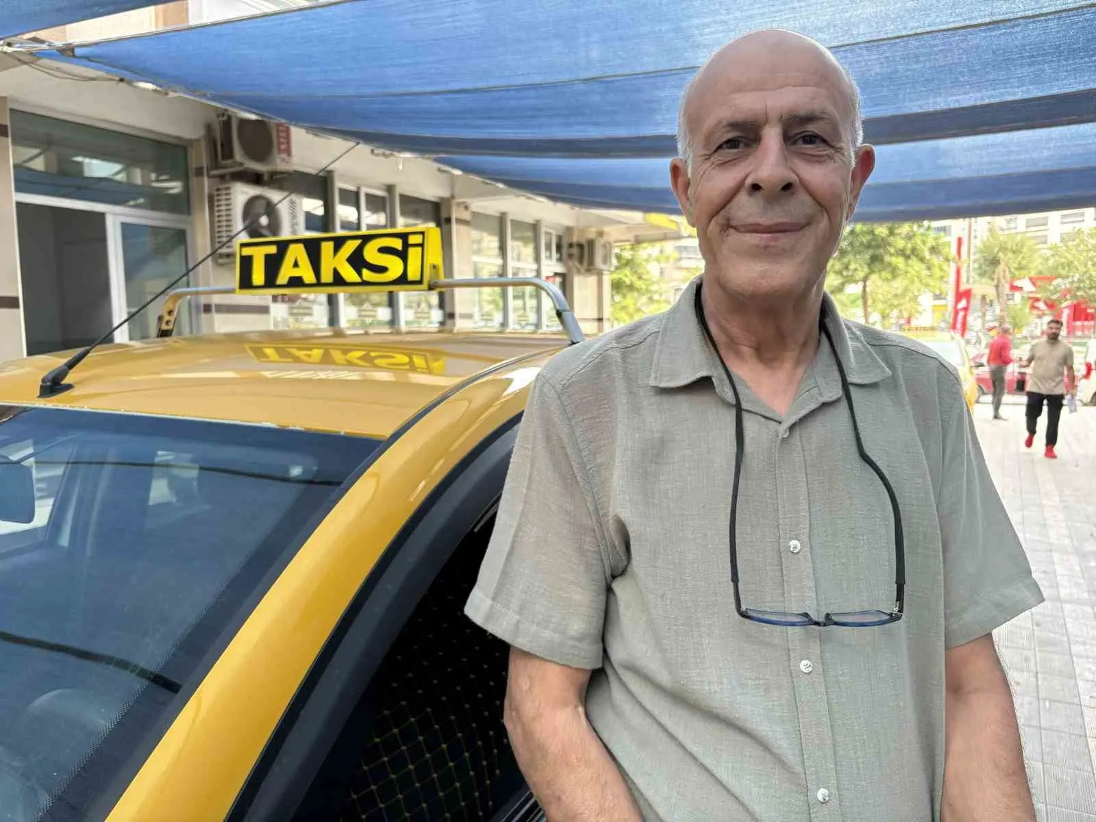 Direksiyon başında hayat kurtaran refleks: Taksici Mehmet Emin’den zamana karşı büyük fedakarlık