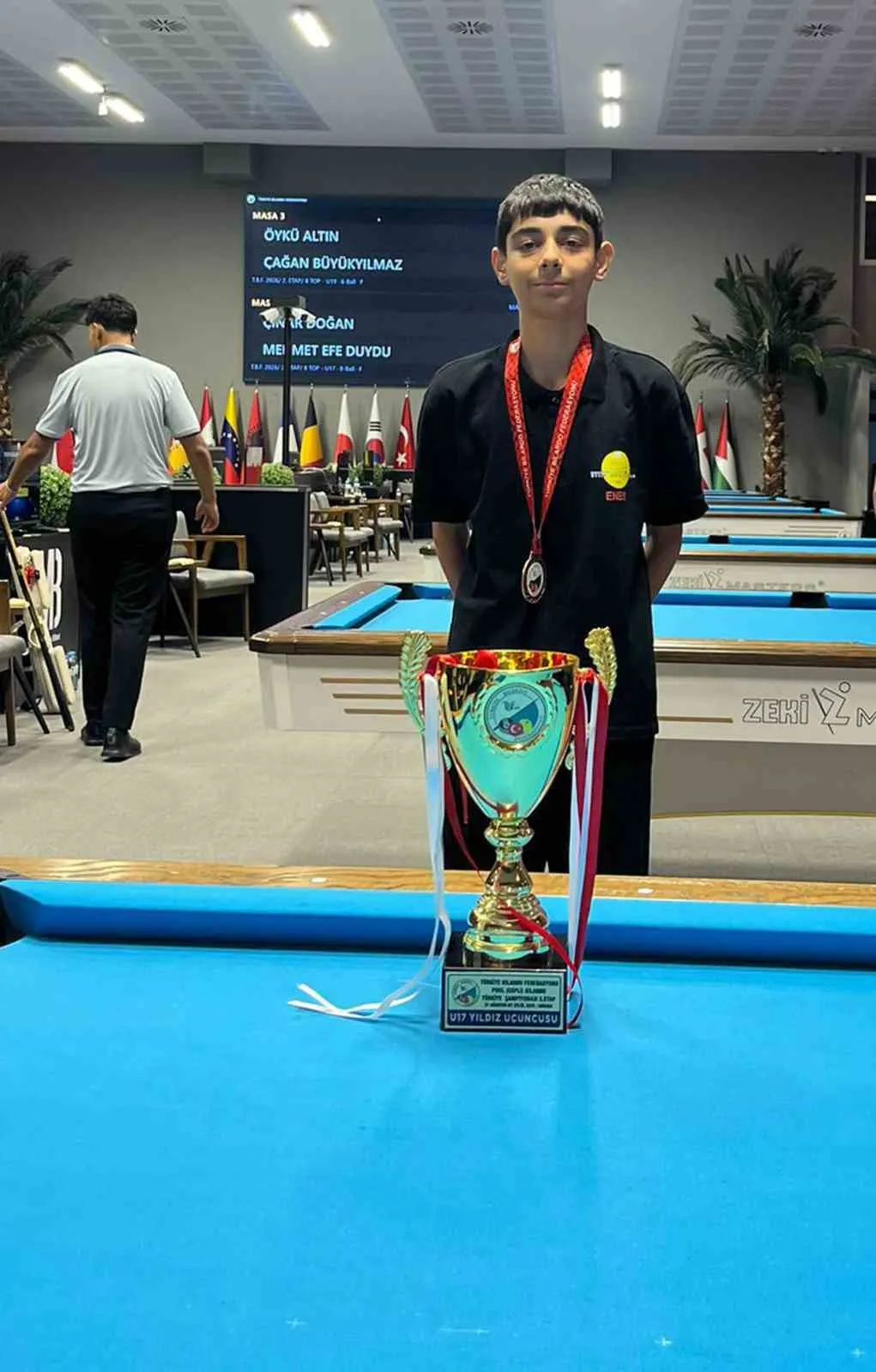 Muğlalı gençlerden bilardo masasında devrim: İlk katılımda gelen büyük başarı