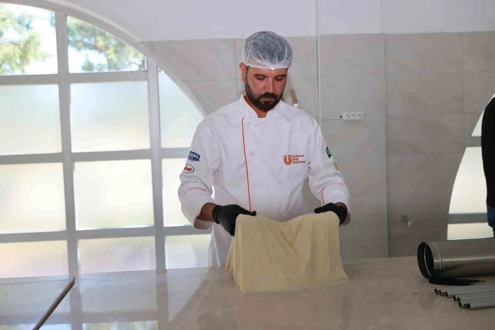 Tavas’ta gastronomi atağı: Baklavada dev üretim kapasitesiyle dünyaya açılıyorlar