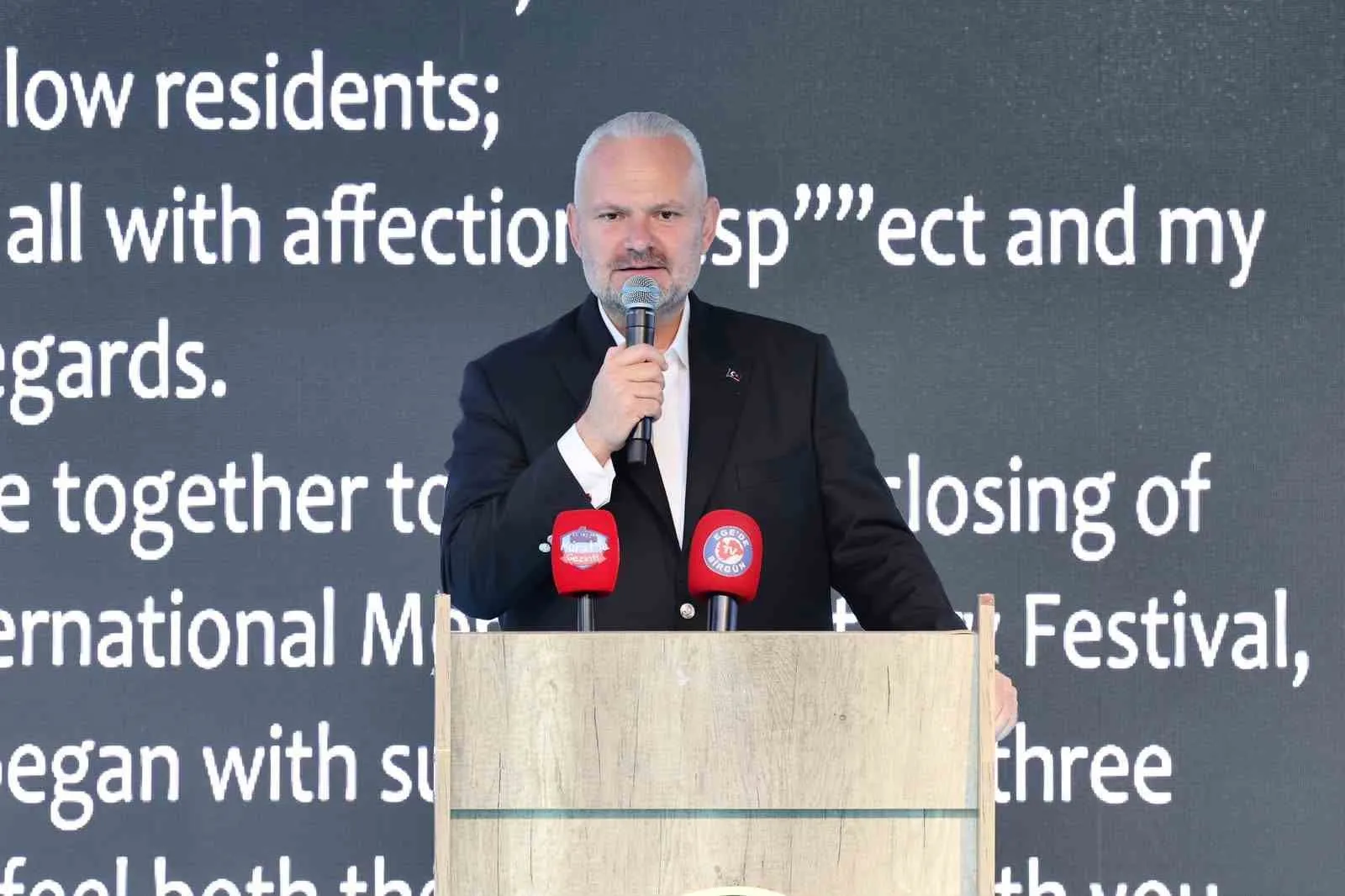 Toprağın ustalığı Menemen’de taçlandı: 45 ülkenin buluşması unutulmaz bir finalle noktalandı