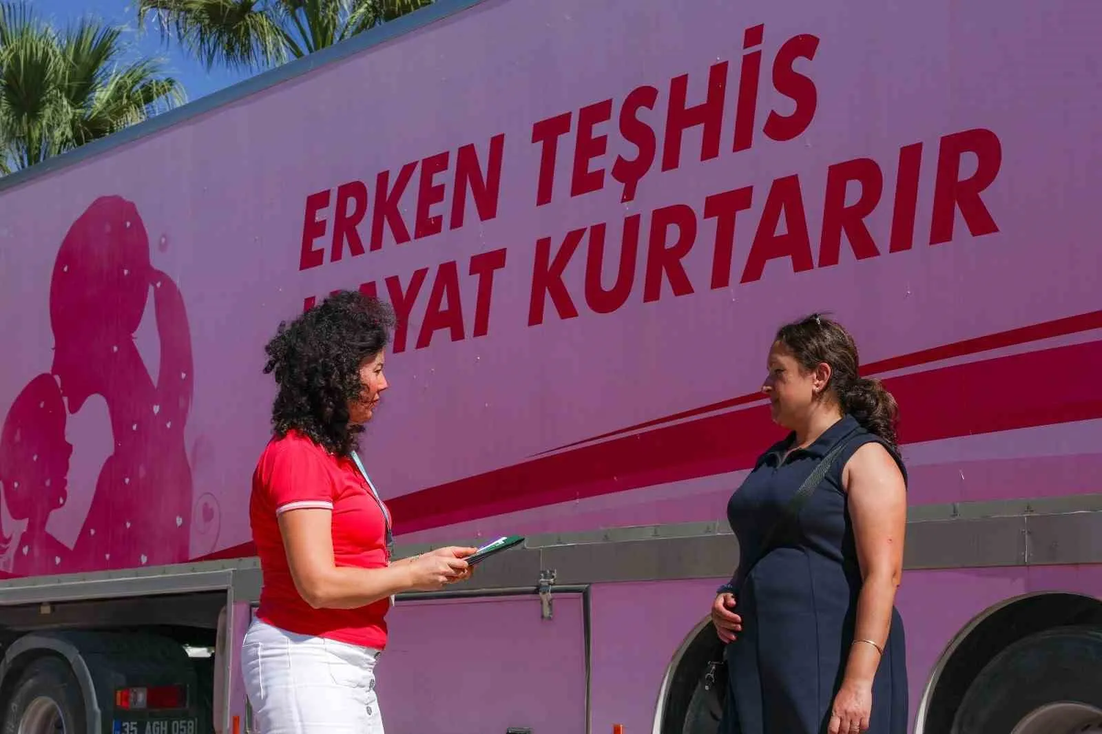 Aliağa’da sağlık için kritik çağrı: Pembe Prenses 21 gün boyunca meydanda