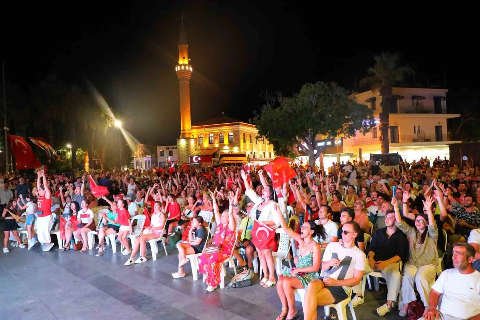 Filenin Sultanları Avrupa’nın zirvesinde: Bodrum’da şampiyonluk coşkusu sokaklara taştı