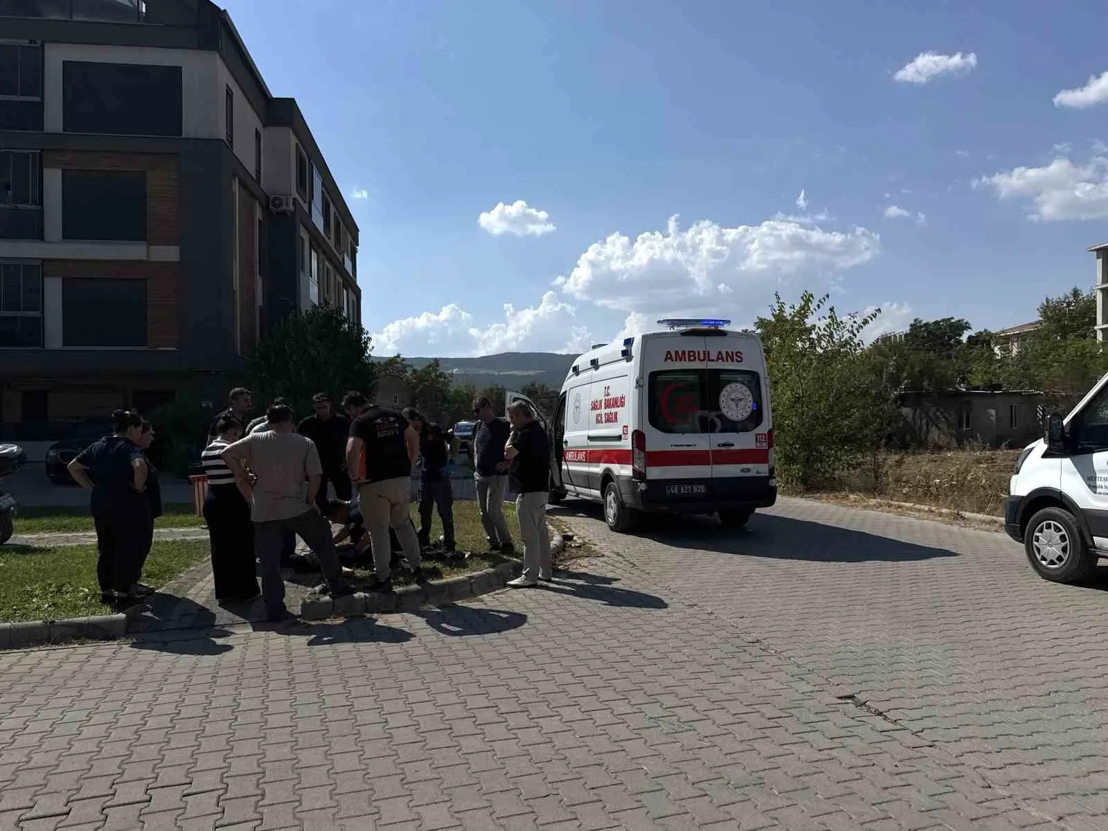 Menteşe'de motosiklet kazası: Genç sürücü hastanelik oldu