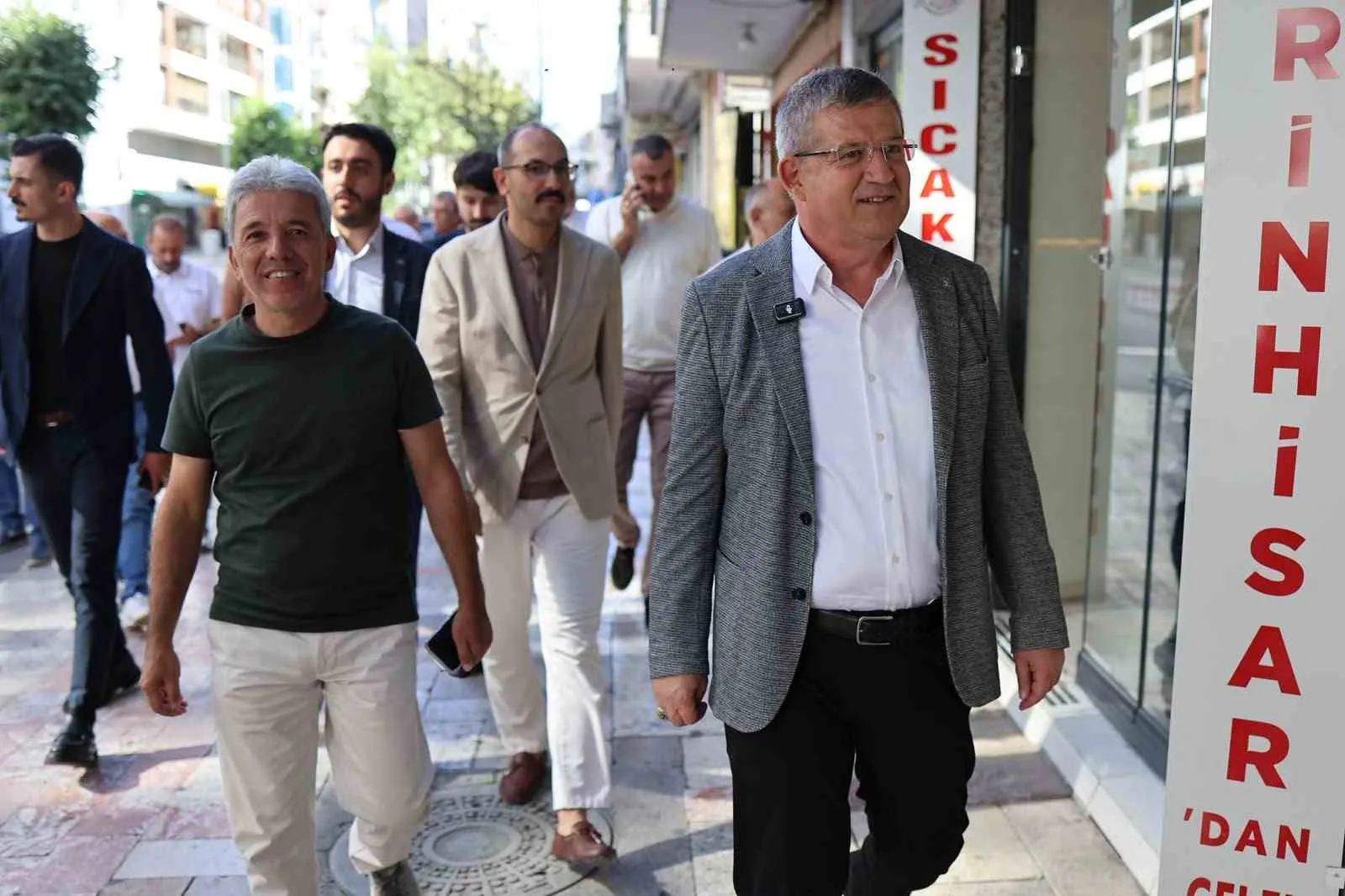 İstiklal Caddesi’nde trafik düzenlemesi krizi: Esnafın gözü kulağı belediyede