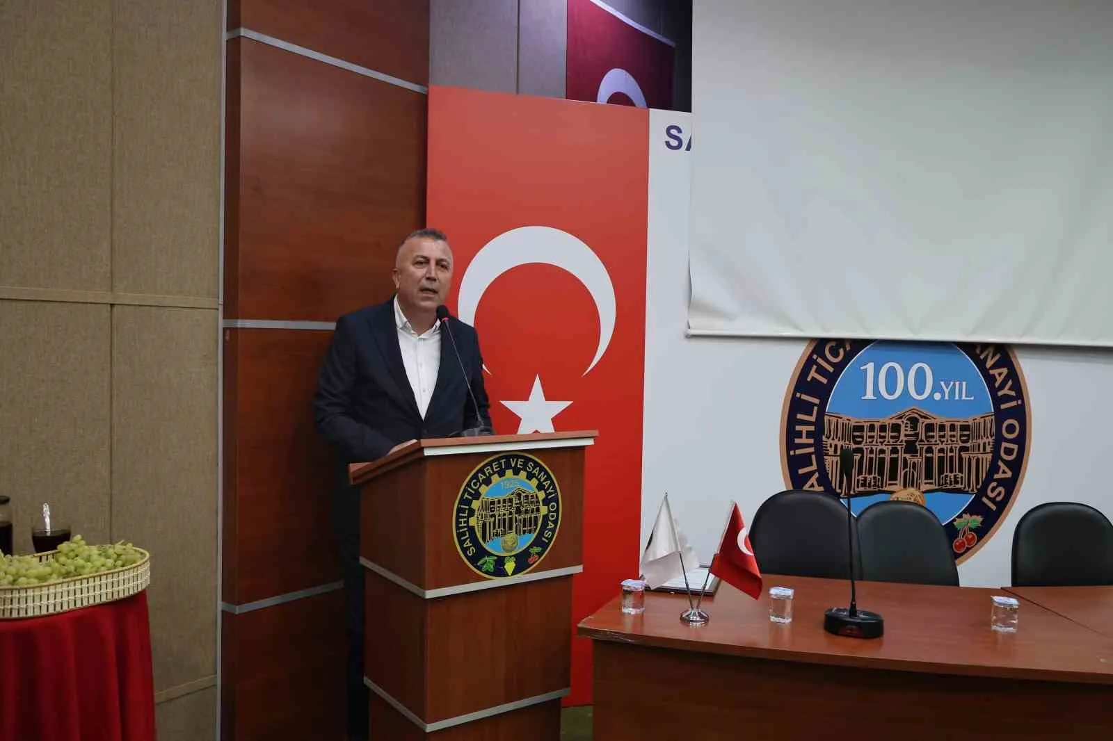 Salihli’nin asırlık lezzetine resmi mühür: Sultani üzüm pekmezi artık tescilli