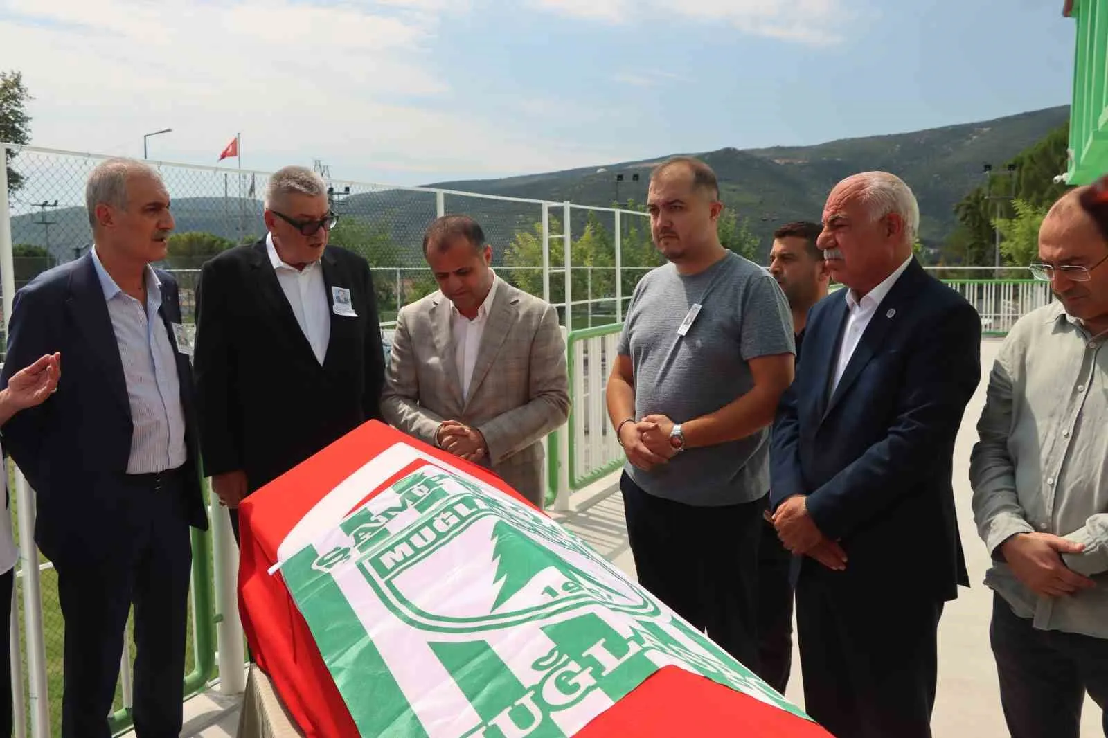 Muğlaspor’un vefalı başkanı son yolculuğuna uğurlanıyor: Yeşil-beyazlı camiada hüzünlü veda