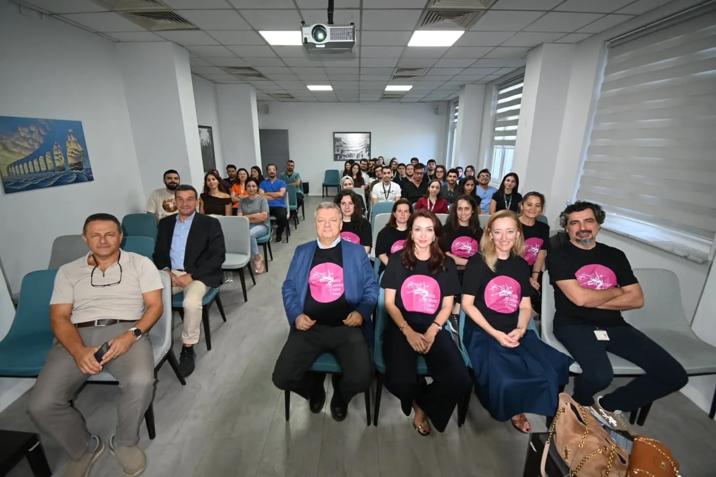 Çocuklarda sepsis ile mücadelede altın saatler: Uzmanlardan kritik eğitim