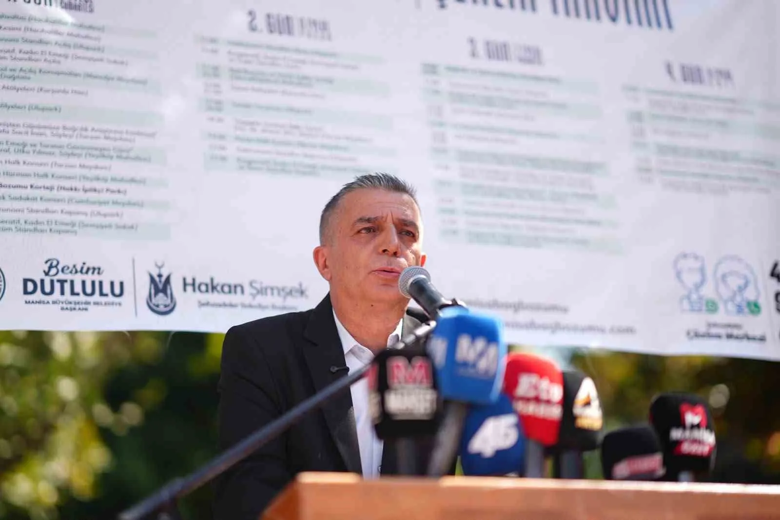 Manisa’da üzümün bereketi şenliklerle taçlanıyor: Bağbozumu coşkusu geri döndü