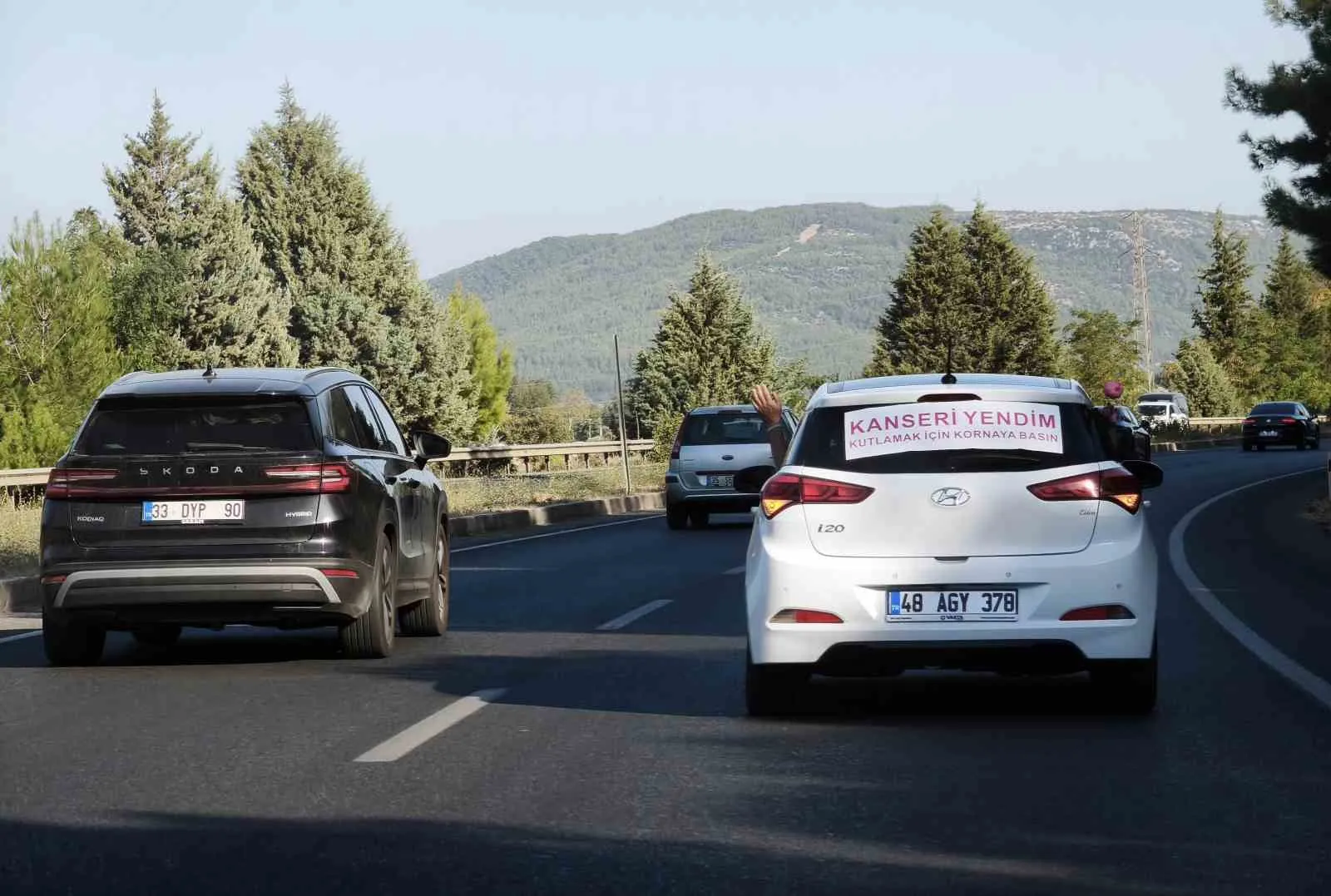 Muğla yollarında zafer konvoyu: Kanseri yenen Sultan Erdem'den anlamlı kutlama
