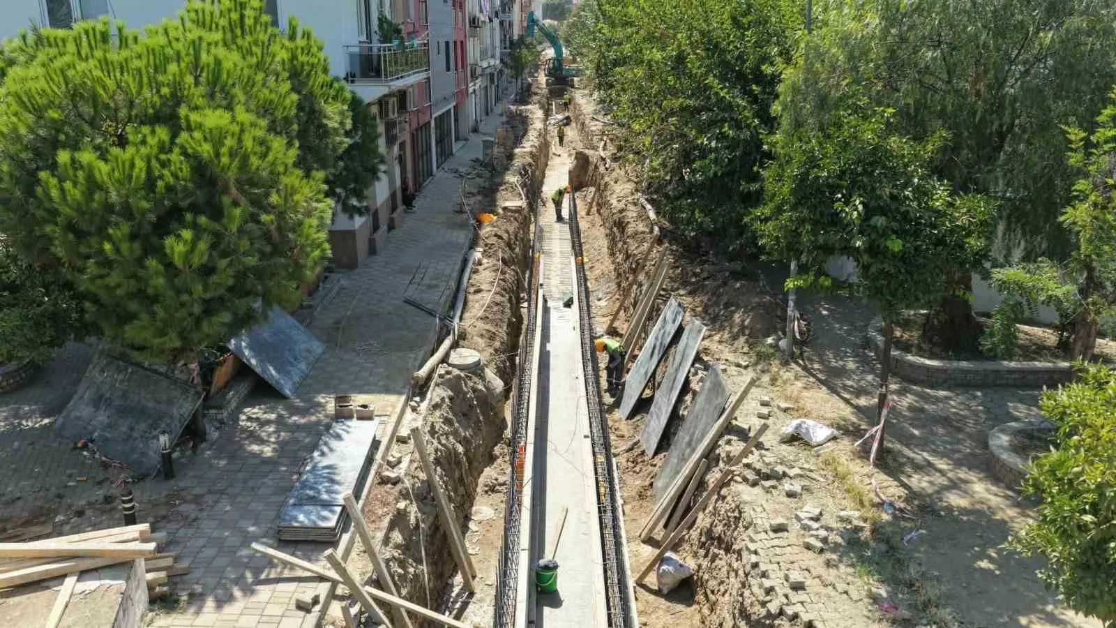 Efeler'in altyapısına 22 milyonluk dev dokunuş