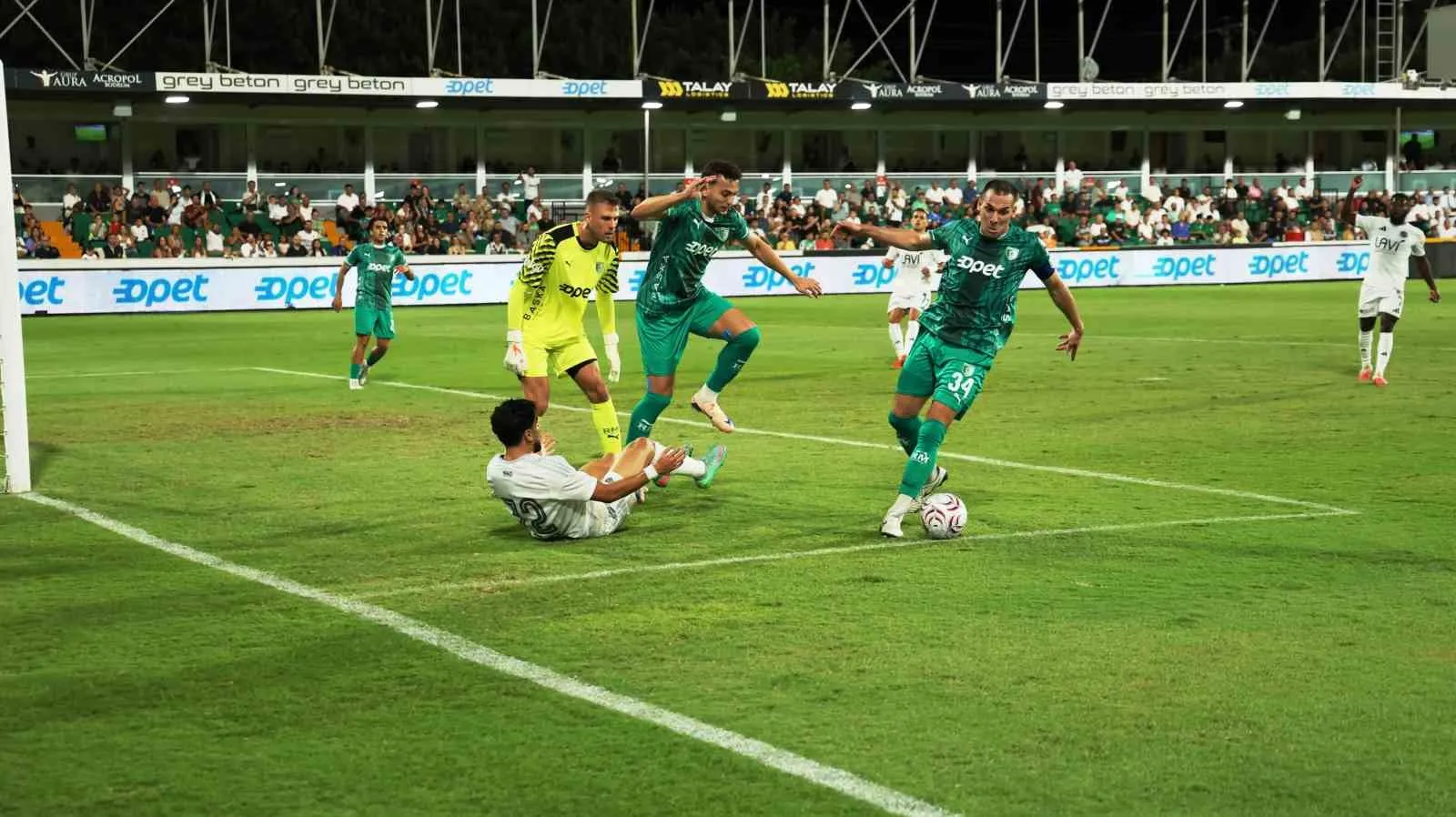 Bodrum FK sahasında gol şov yaptı: Batman Petrolspor'a ağır darbe