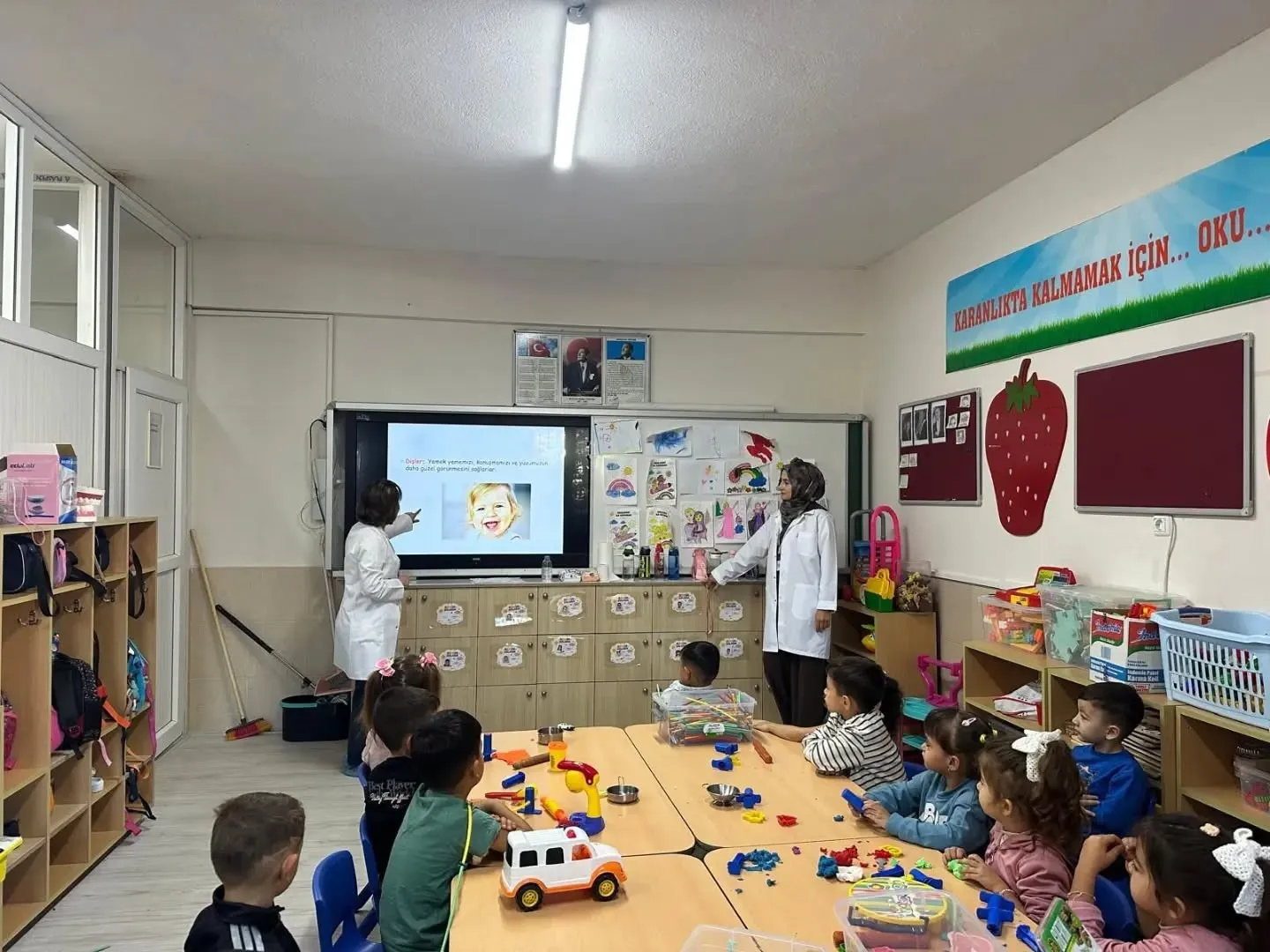 Nazilli'de minik öğrencilere diş sağlığı dersi: Sağlıklı beslenme vurgusu