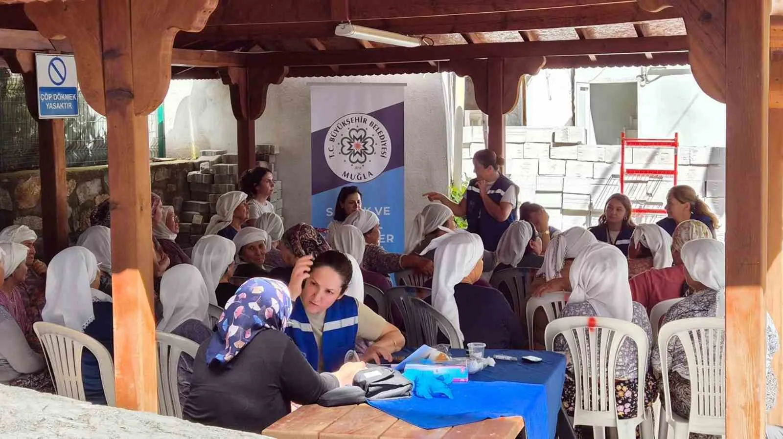 Muğla’da sağlık seferberliği: Uzmanlar köylere çıkarma yaptı
