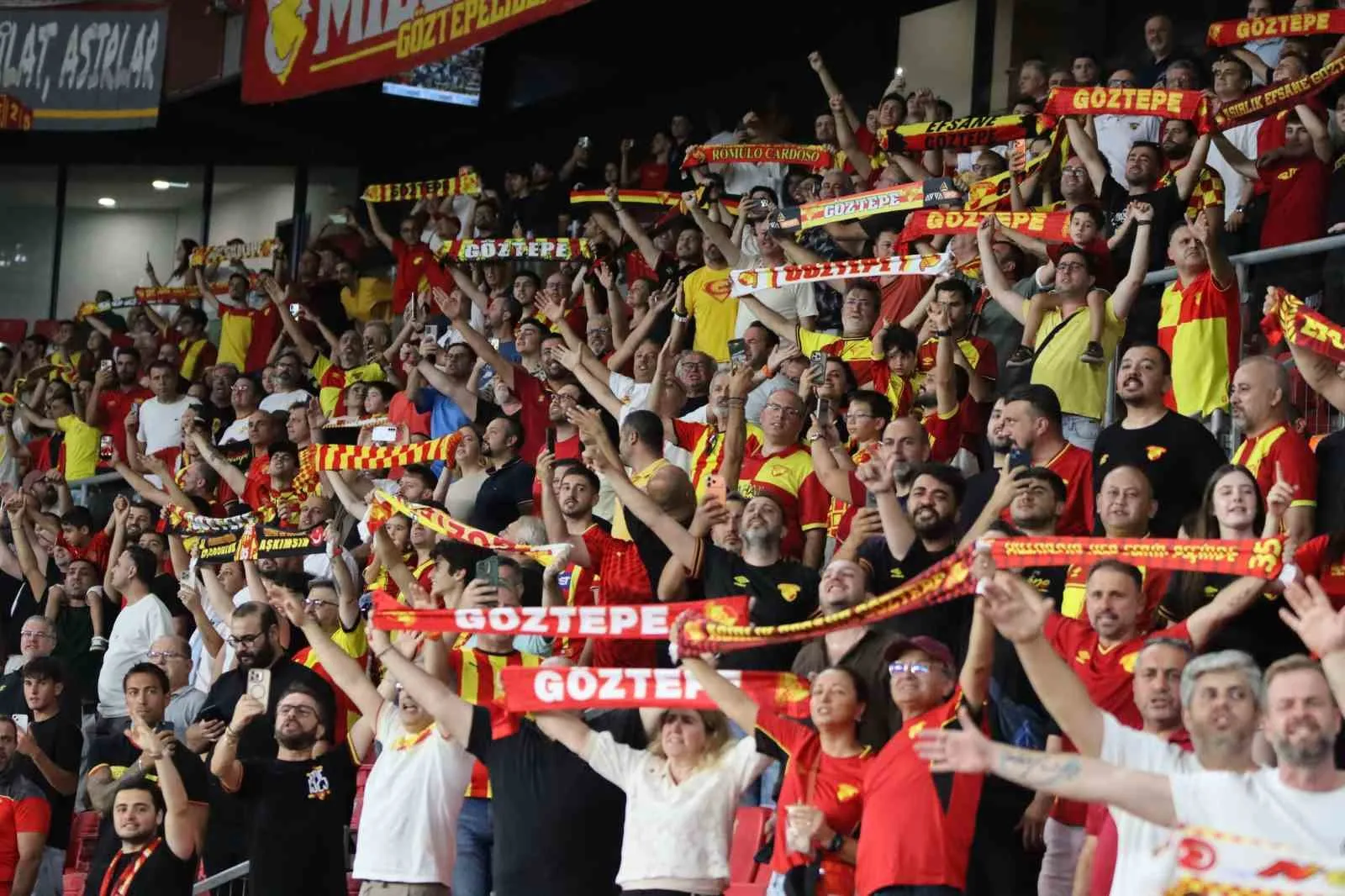 Göztepe evinde şoka uğradı: Gaziantep FK ilk yarıda fişi çekti