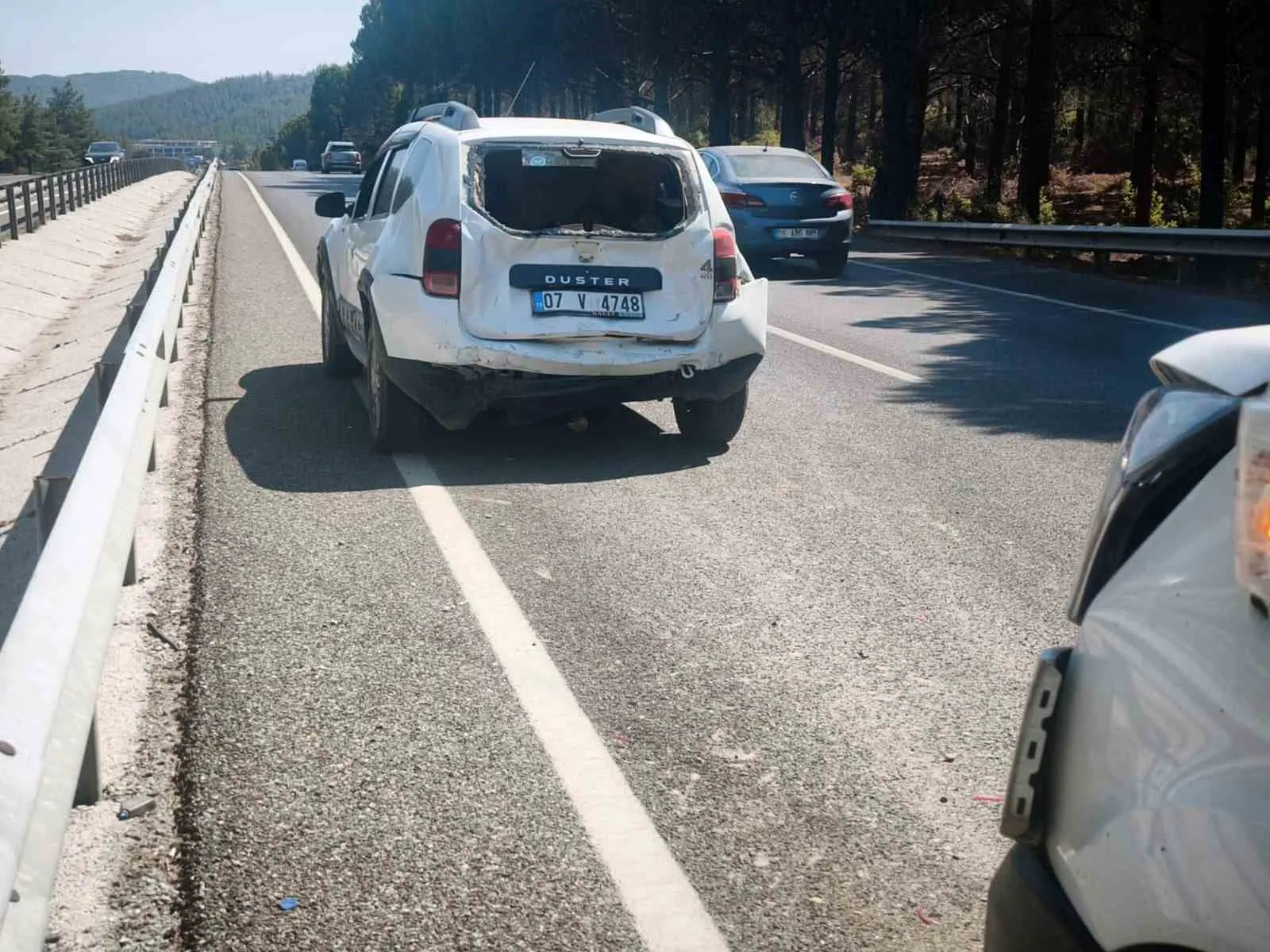 Muğla'da ulaşım felç oldu: 7 aracın karıştığı zincirleme kazada bilanço ağır