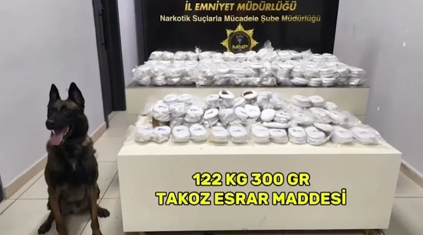 Zehir şebekelerine ülke çapında dev operasyon: 894 şüpheli kıskıvrak yakalandı