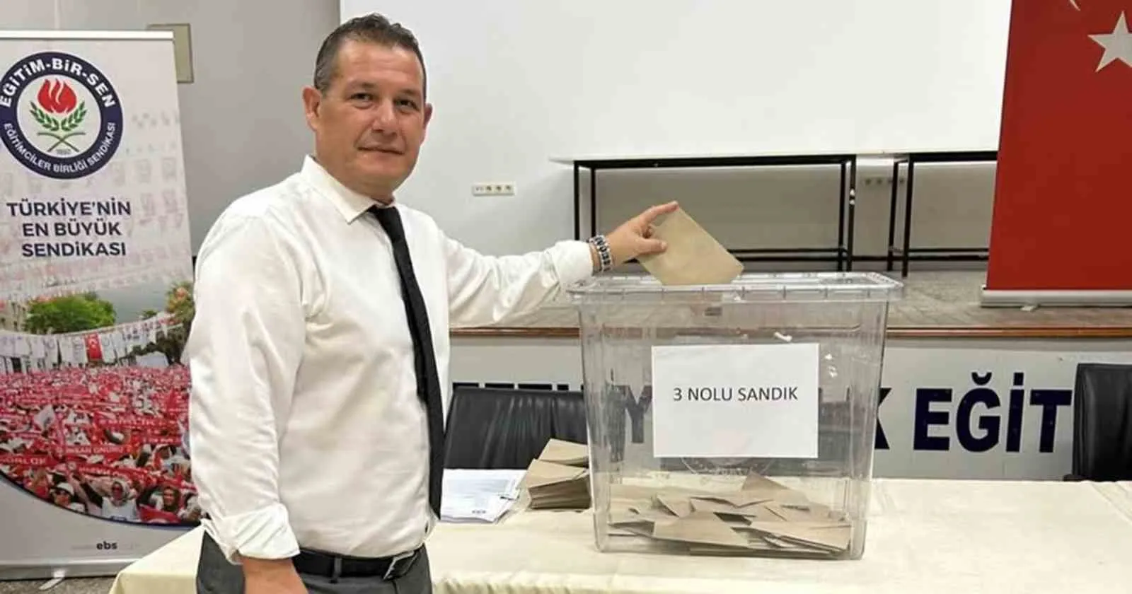 Muğla’da sendikal heyecan: Eğitim-Bir-Sen sandık başında