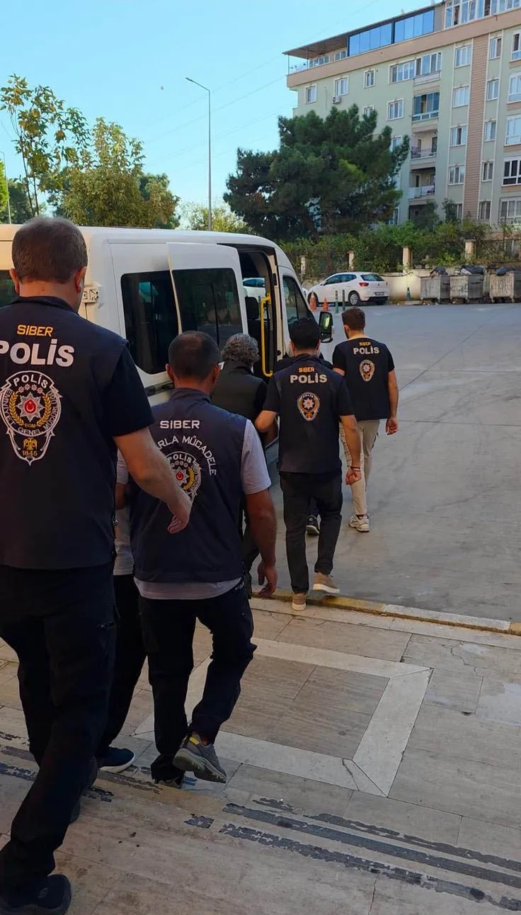 Yatırım vaadiyle milyonları buharlaştırdılar: 12 ilde dev operasyon