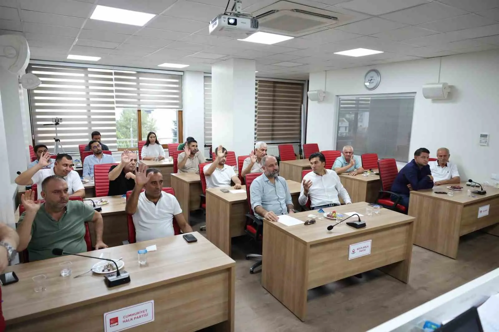 Honaz Belediye Meclisi’nde sürpriz dönüş: İpler yeniden CHP’nin eline geçti