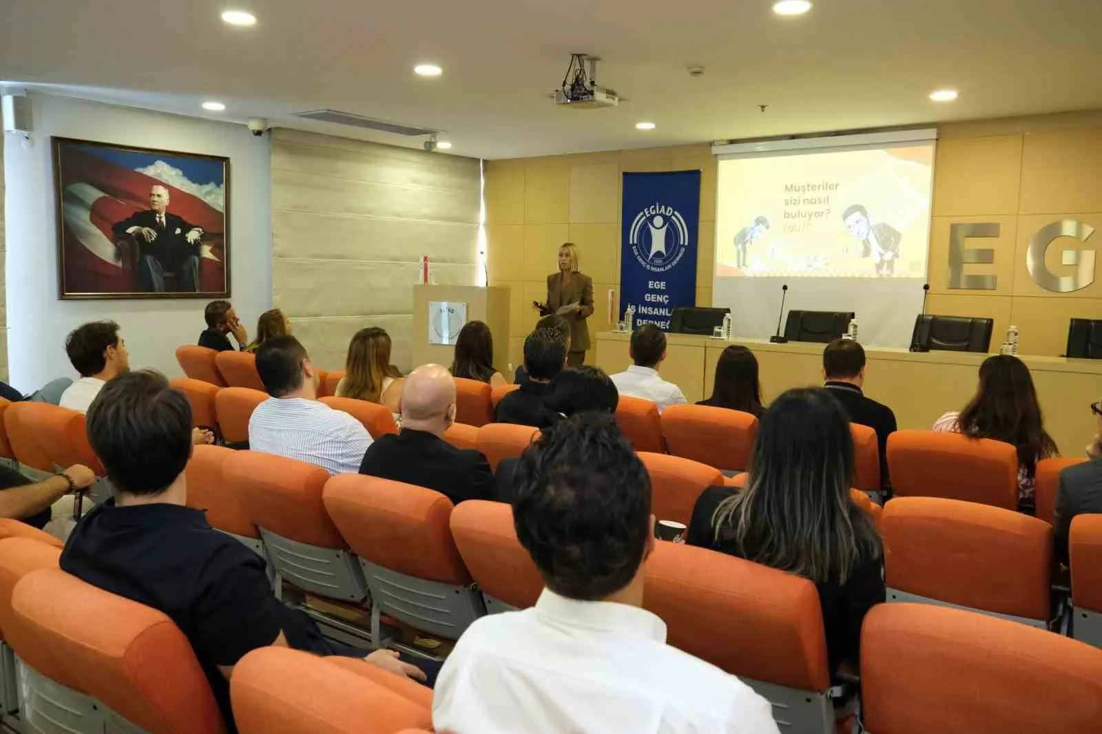 Dijital vitrinde yeni dönem: Yapay zeka artık şirketlerin kaderini belirliyor