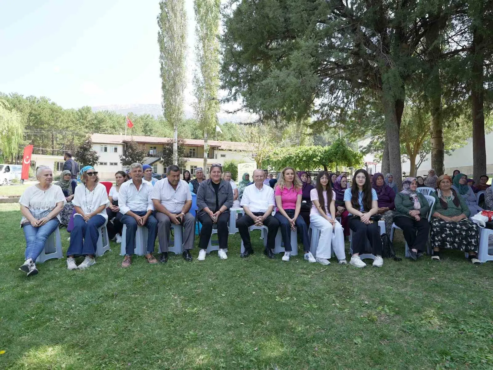 Denizli’de kadınlar için doğa buluşması: Hem eğitim hem moral depoladılar