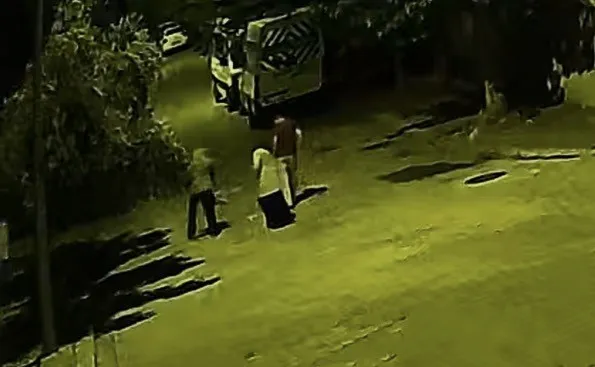 Denizli'de tehlikeli oyun: Sokağa bıraktıkları patlayıcı elinde patladı