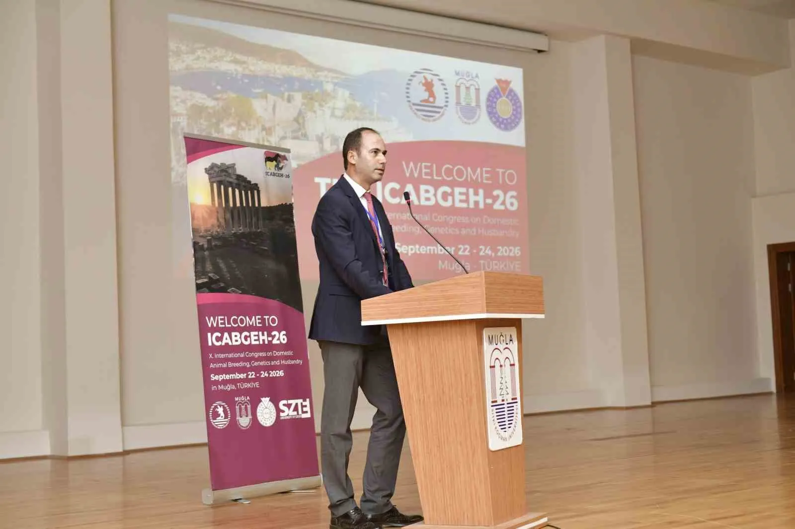 Veterinerlik ve hayvancılıkta küresel vizyon: 10. Uluslararası Kongre Muğla’da start aldı