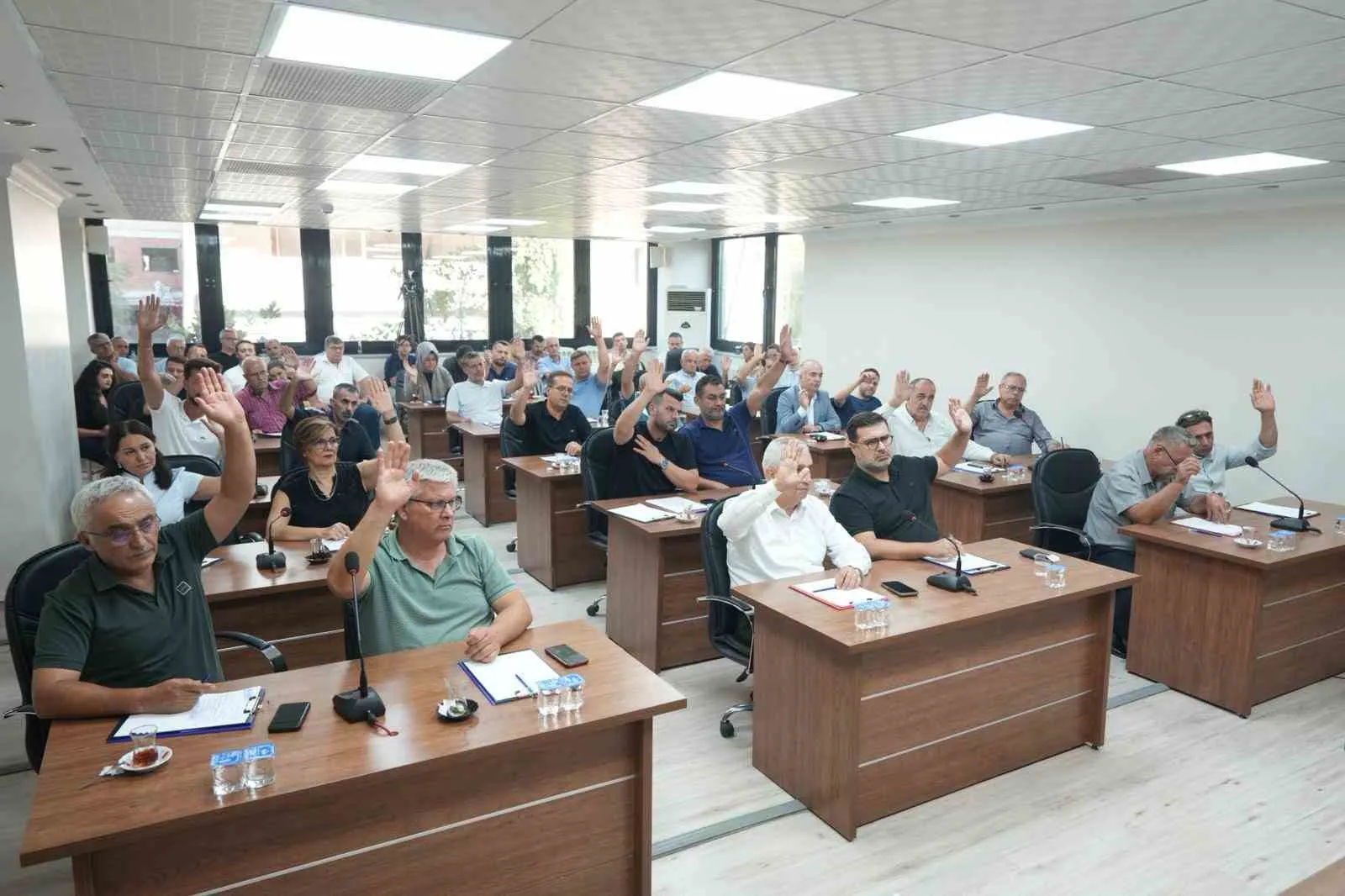Turgutlu’da geleceğin bütçesi için meclis mesaisi: 2027 yol haritası komisyonda