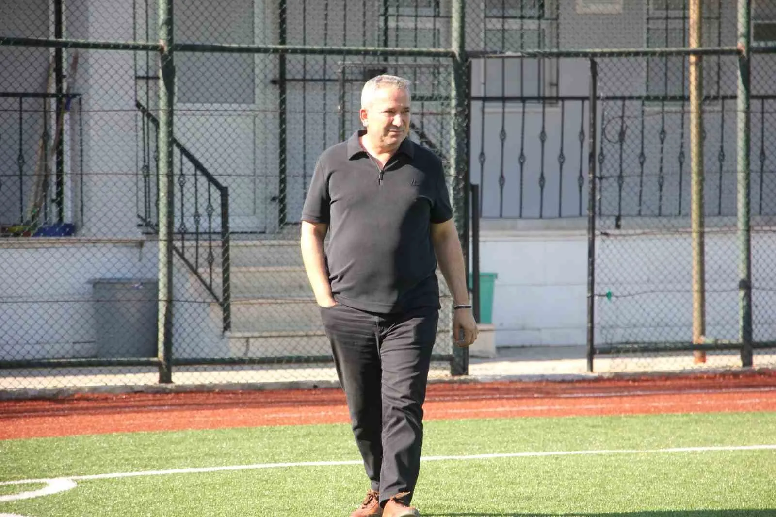 Denizli İdman Yurdu'nda 'Devir' Gerilimi Büyüyor: Kurucu Başkan Gürel, Yönetimi Yargıya Taşıdı