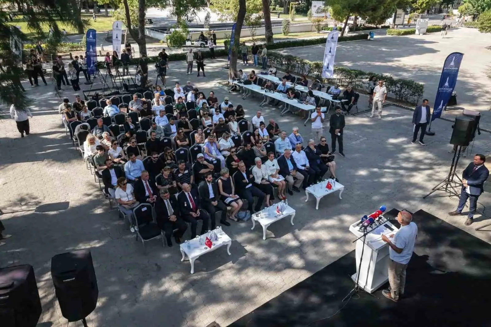 İzmir’de edebiyat rüzgarı: Kültürpark dokuz gün boyunca kitaplara ev sahipliği yapacak