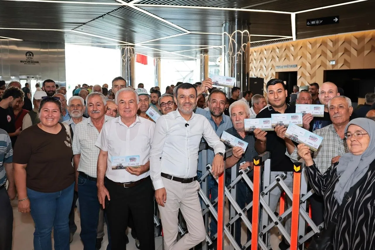 Denizli’de çiftçinin mazot yüküne belediye eli değdi
